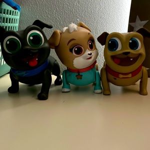Walking talking puppy pals